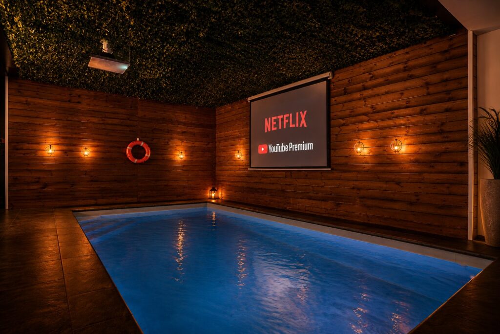 Piscine ambiance — Loft Private Spa