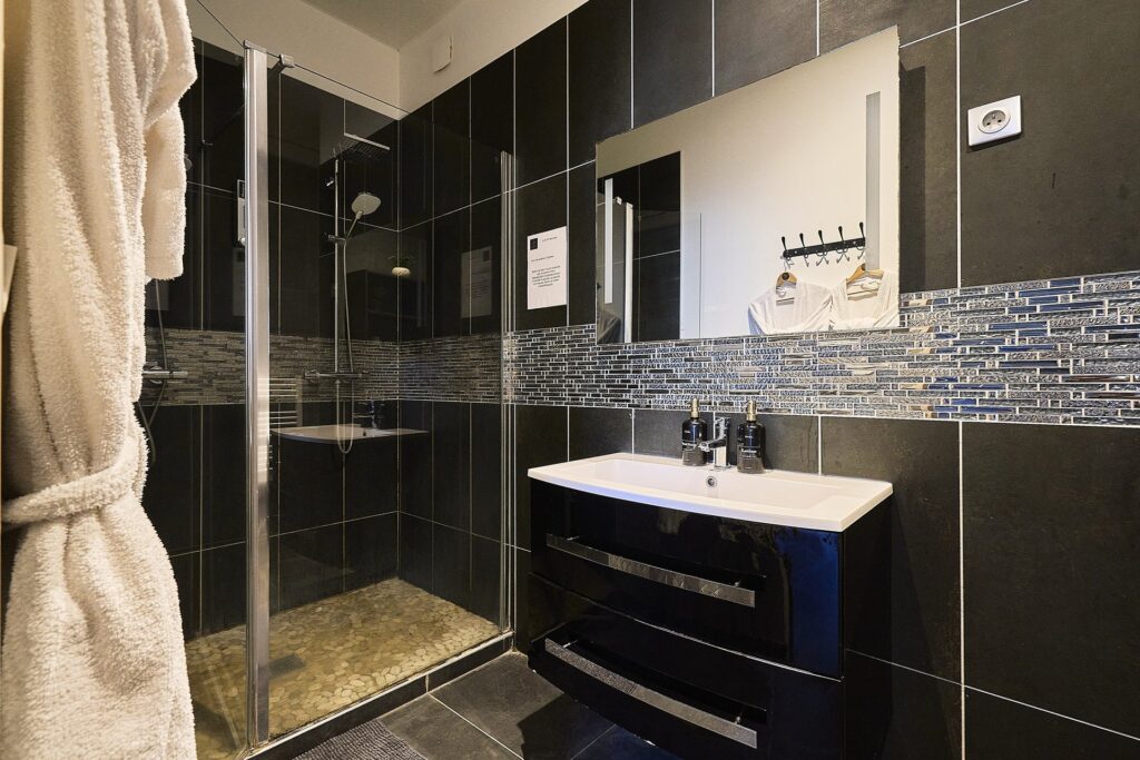 Salle de bain vasque — Loft Private Spa